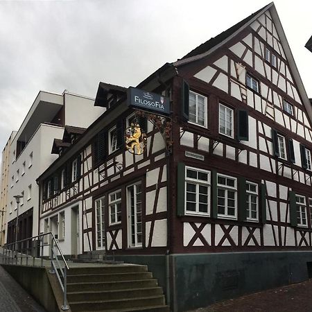 Hotel Loewen Лар Екстер'єр фото